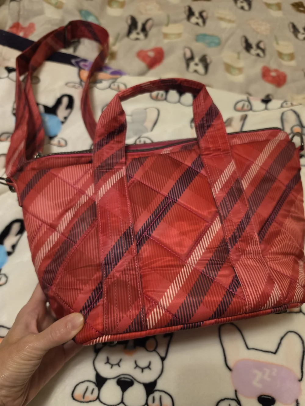 lug stylish red